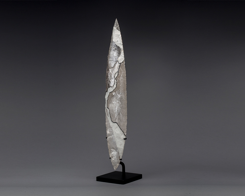 La grande blanche - Sculpture en cristal & cristaux swarovski de Marion Fillancq